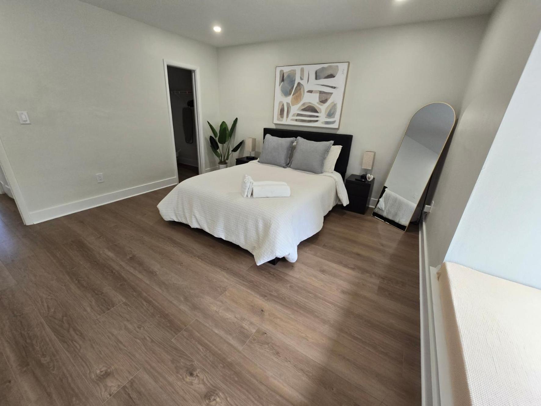 Apartamento Luxurious & Spacious Townhouse In Prime Location