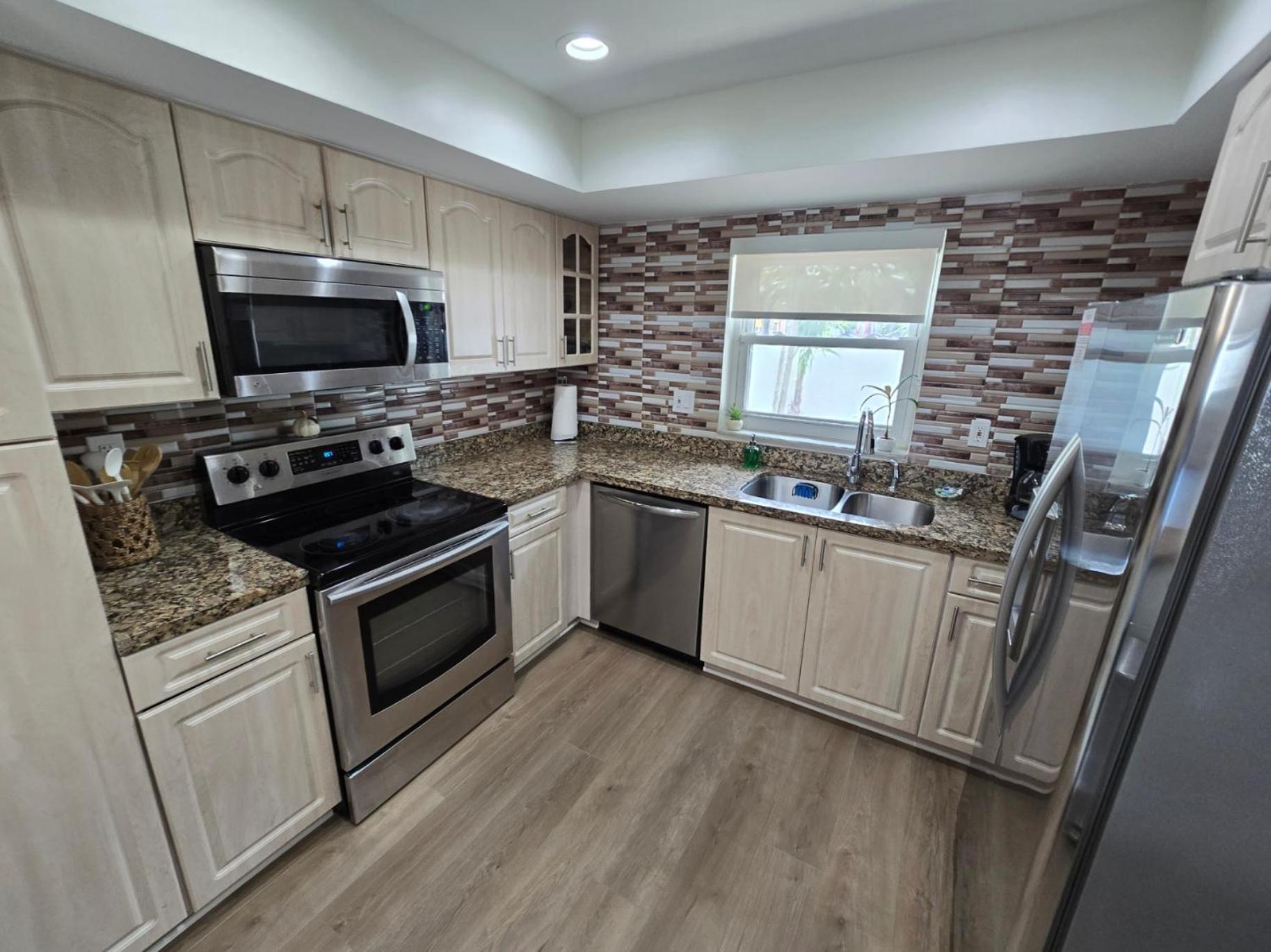 Apartamento Luxurious & Spacious Townhouse In Prime Location